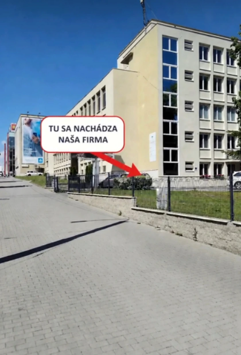 Dom odborov v Žiline, kde sa nachádza pohrebníctvo PIETA